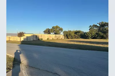 5725 Wilbarger Street, Fort Worth, TX 76119 - Photo 1