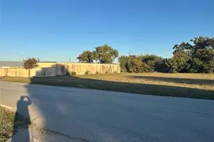 5725 Wilbarger St, Fort Worth, TX 76119 - Photo 1