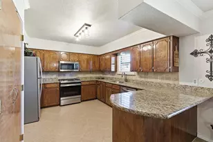 116 Cromeans St, Jacksboro, TX 76458 - Photo 7