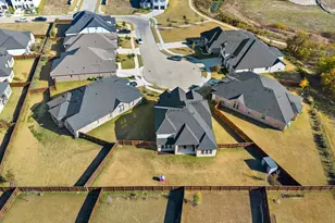 801 Copperleaf Dr, Justin, TX 76247 - Photo 37