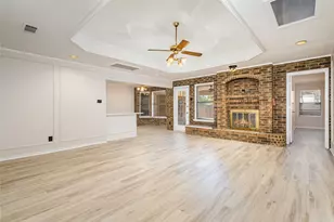 7401 Windcrest Ct N, North Richland Hills, TX 76182 - Photo 7