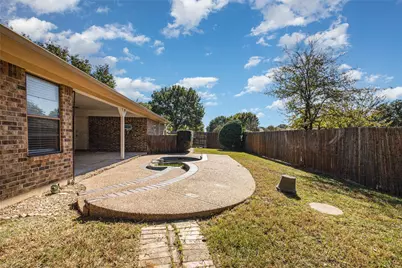 7401 Windcrest Court N, North Richland Hills, TX 76182 - Photo 25