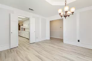 7401 Windcrest Ct N, North Richland Hills, TX 76182 - Photo 11