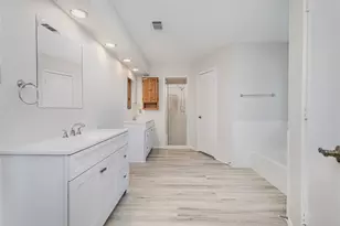 7401 Windcrest Ct N, North Richland Hills, TX 76182 - Photo 19