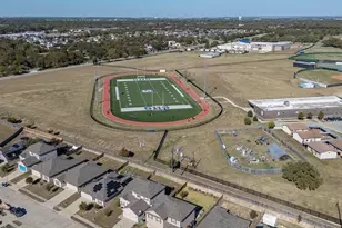 14247 Greenhaw Ln, Dallas, TX 75253 - Photo 37