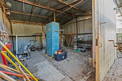 205 College Street, Chico, TX 76431 - Photo 25