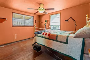 205 College St, Chico, TX 76431 - Photo 19