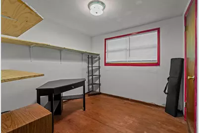 205 College Street, Chico, TX 76431 - Photo 17