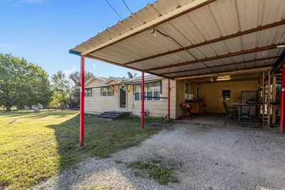 205 College Street, Chico, TX 76431 - Photo 9