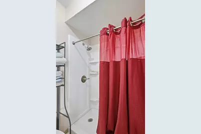 722 Creekwood Court, Lewisville, TX 75067 - Photo 19