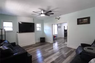 3611 Avenue H, Fort Worth, TX 76105 - Photo 5