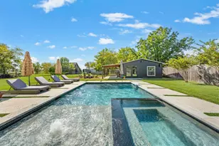 504 Main St, Roanoke, TX 76262 - Photo 31