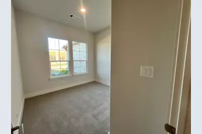 513 Lantana Drive, Weatherford, TX 76085 - Photo 9