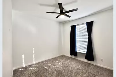 8405 Smokey Creek Pass, Fort Worth, TX 76179 - Photo 13