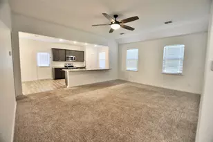 8405 Smokey Creek Pass, Fort Worth, TX 76179 - Photo 7