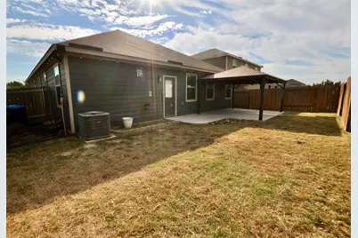 8405 Smokey Creek Pass, Fort Worth, TX 76179 - Photo 21