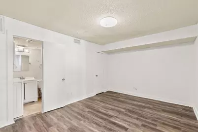 9807 Walnut Street #202, Dallas, TX 75243 - Photo 9