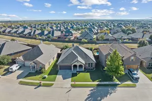 1667 Fraser Dr, Burleson, TX 76028 - Photo 9