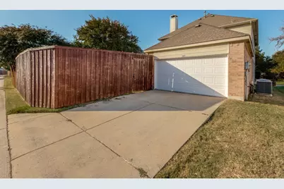 1807 Granite Rapids Drive, Frisco, TX 75036 - Photo 25