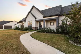 96 Stockton Dr, Van Alstyne, TX 75495 - Photo 1