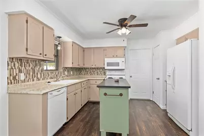 4302 Brookdale Drive, Brownwood, TX 76801 - Photo 7