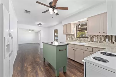 4302 Brookdale Drive, Brownwood, TX 76801 - Photo 5