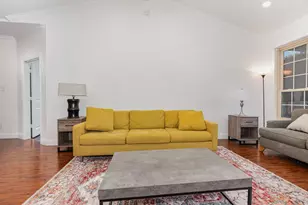 2725 Phillips Dr, Garland, TX 75044 - Photo 9