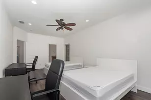 2725 Phillips Dr, Garland, TX 75044 - Photo 21