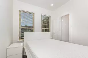 2725 Phillips Dr, Garland, TX 75044 - Photo 27