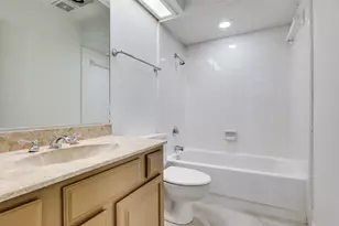 9819 Smokefeather Ln, Dallas, TX 75243 - Photo 11