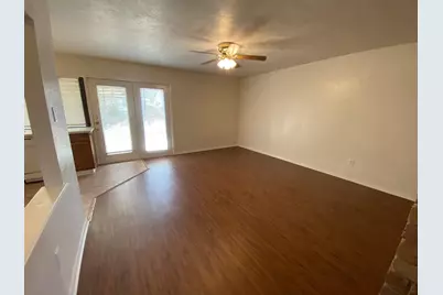 6808 Blackberry Drive, Arlington, TX 76016 - Photo 5