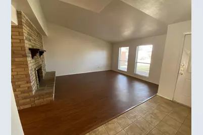 6808 Blackberry Drive, Arlington, TX 76016 - Photo 3