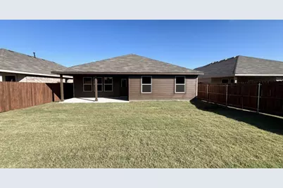 8457 Hollymead Lane, Fort Worth, TX 76131 - Photo 17