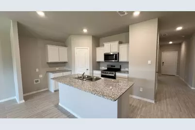 8457 Hollymead Lane, Fort Worth, TX 76131 - Photo 3