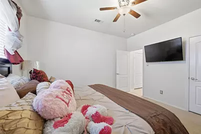 556 Griffith Drive, Saginaw, TX 76179 - Photo 13