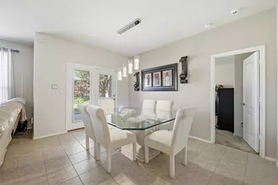 556 Griffith Drive, Saginaw, TX 76179 - Photo 3