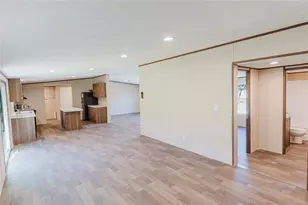 424 Brazos Mountain Dr, Weatherford, TX 76087 - Photo 11