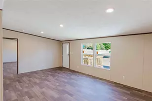 424 Brazos Mountain Dr, Weatherford, TX 76087 - Photo 9