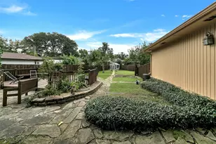 2425 Northgate Dr W, Irving, TX 75062 - Photo 31