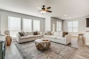 1212 Porter Ln, McKinney, TX 75071 - Photo 7