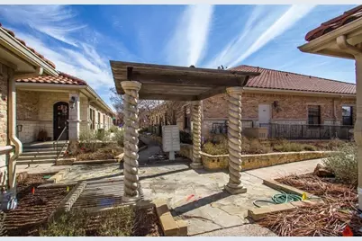 1135 Kinwest Parkway #150, Irving, TX 75063 - Photo 3