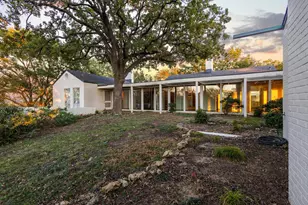 3906 Highland Dr, Denison, TX 75020 - Photo 3