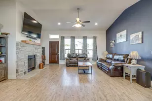 209 Timber Vly Ct, Weatherford, TX 76085 - Photo 9