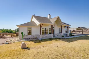 209 Timber Vly Ct, Weatherford, TX 76085 - Photo 3