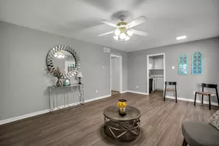 13769 Brookgreen Cir, Dallas, TX 75240 - Photo 7