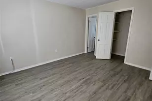 322 N Lakeview Dr, Lacy Lakeview, TX 76705 - Photo 15