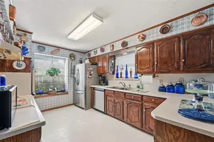 217 Faircrest Dr, Garland, TX 75040 - Photo 5