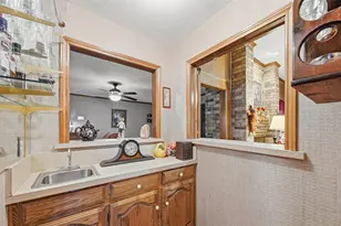 217 Faircrest Dr, Garland, TX 75040 - Photo 11