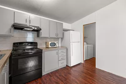 803 Evening Drive, Arlington, TX 76001 - Photo 9