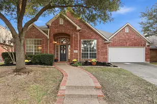 8805 Falcon View Dr, McKinney, TX 75072 - Photo 3